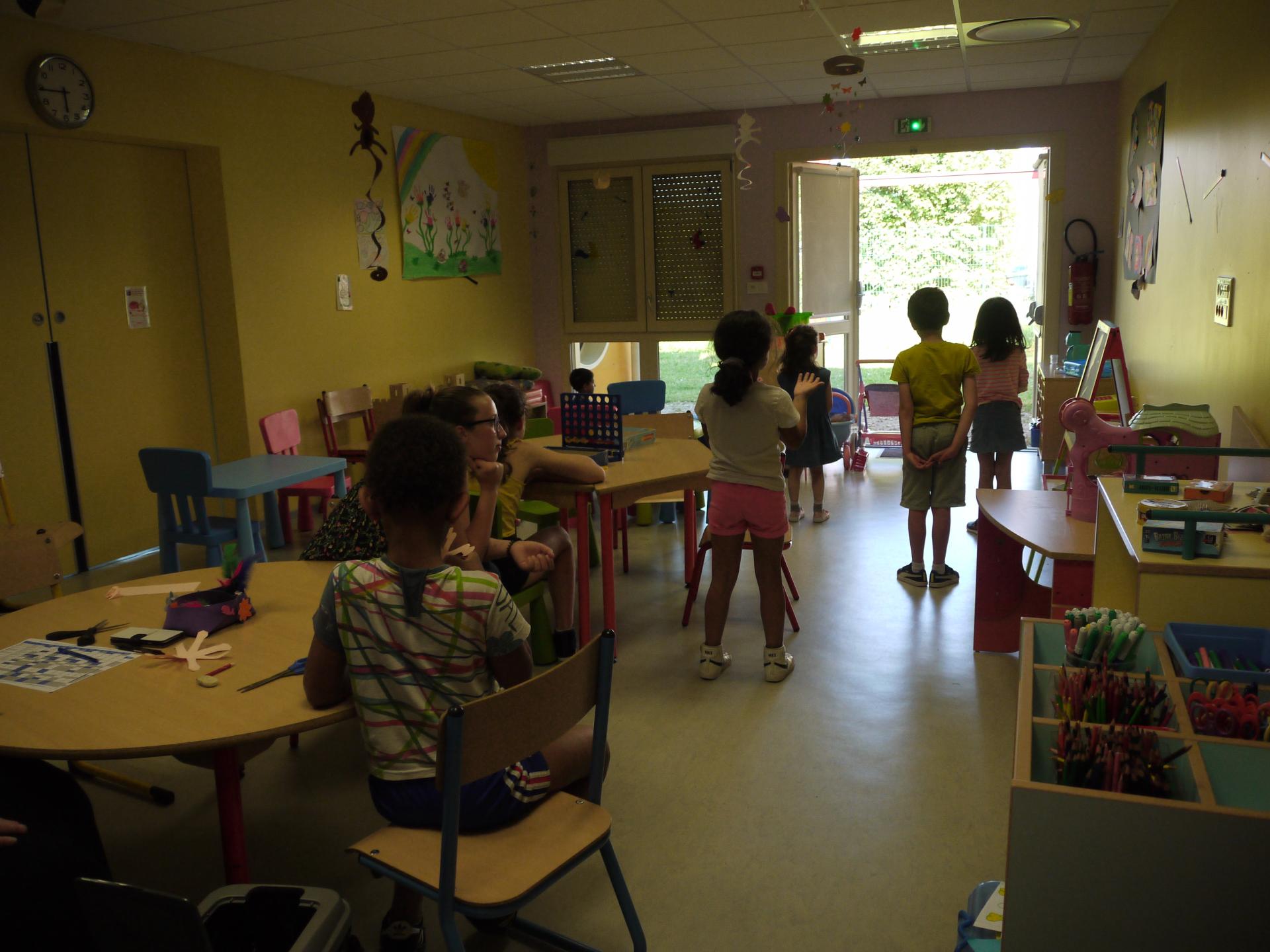 Activités à la salle du Periscilaire